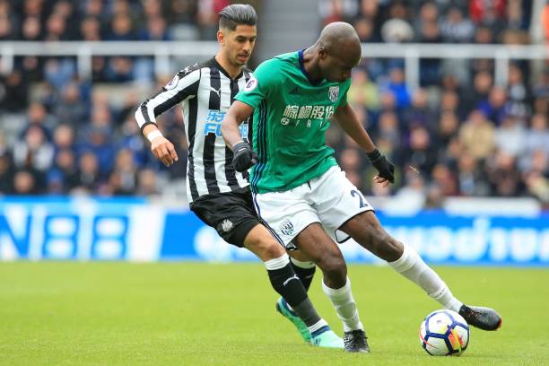 日本足球蓬 日本足球蓬