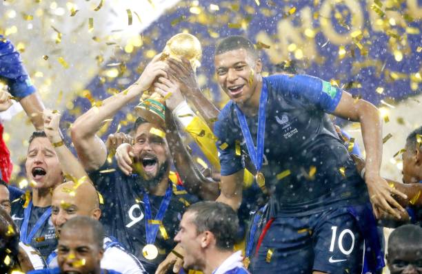 考他在湖人 考他在湖人