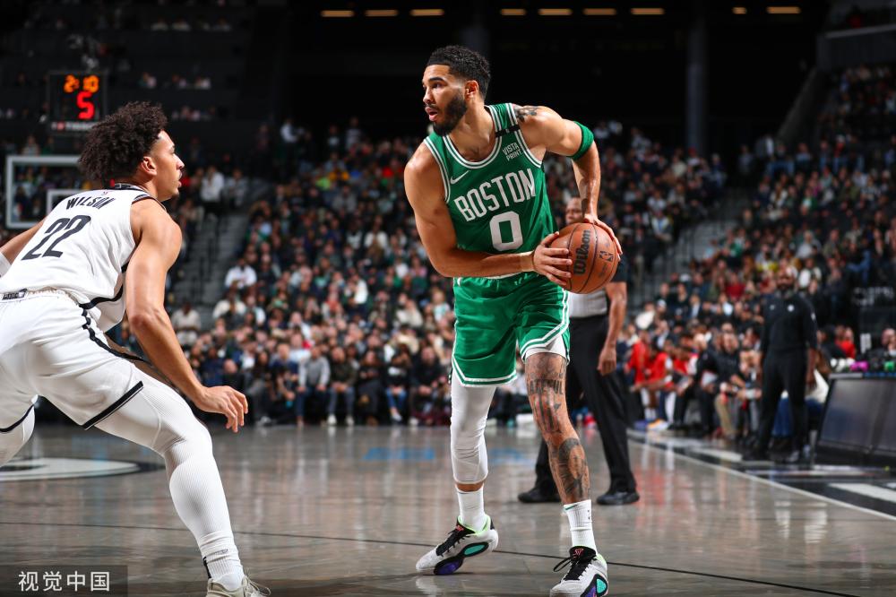 球员间的互 球员间的互