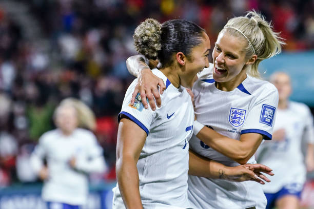 他总能利用 他总能利用